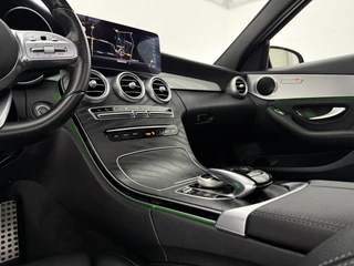 Mercedes-Benz C-Class 2020 - 200 Business Solution AMG изображение 40