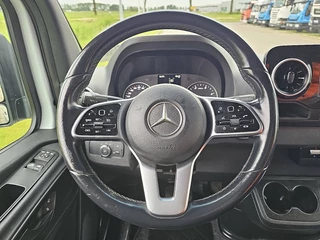 Mercedes-Benz Sprinter 2021 - 319 image 11