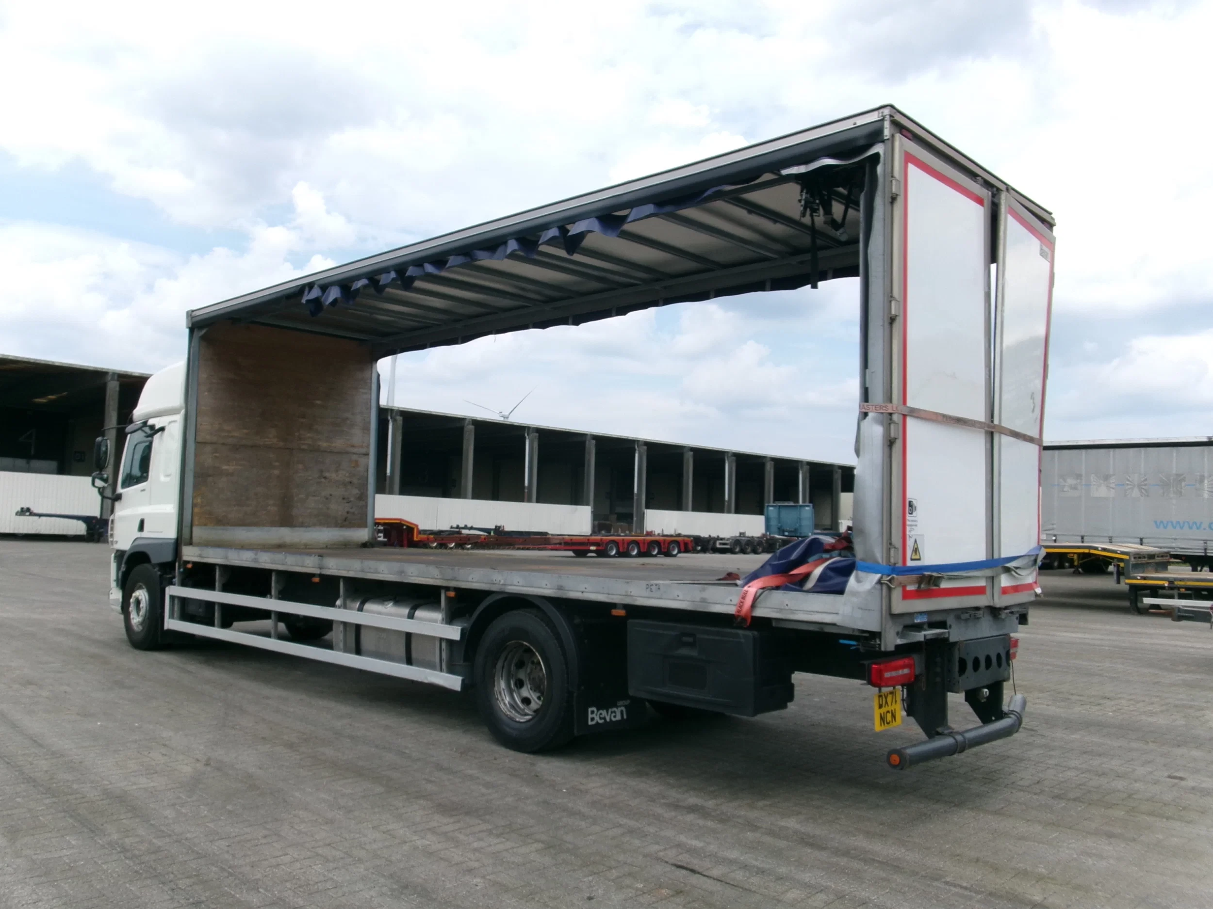 DAF CF 340 2021 - 4X2 SUPERSPACE immagine 4