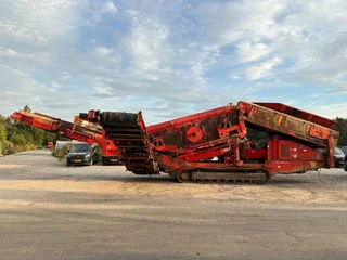 Terex 2008 - Finlay 883T - 2 Side Conveyor / Auto Greasing afbeelding 2 miniatuur