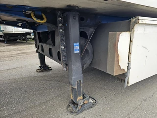 Krone SD | FRIGE TRAILER WITH CARRIER |  AND LOADING LIFT. APK/Tuv 07-03-2027 2008 - N/A zdjecie 27