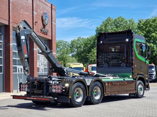 Scania S 2023 - 590S V8 NGS 6x4 - HIAB Multilift 24T - Like new - Retarder - Full air - Leather obrazek 7