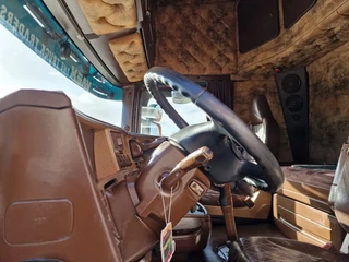 Scania R620-V8 2014 - Topline 6x4 - Manual gearbox - Retarder - Custom interior - PTO/Hydraulic zdjecie 10
