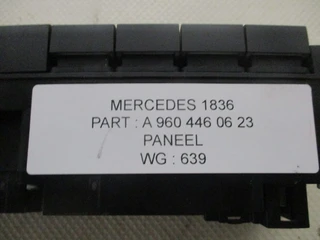 Mercedes-Benz - A 960 446 06 23 Bedieningspaneel Mp4 изображение 3 миниатюра