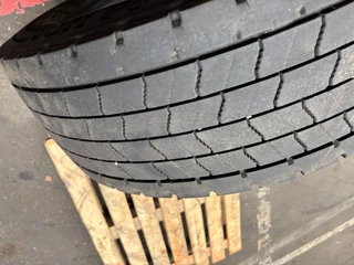 Continental Bandenset 2 x 315/60R22.5 + 4 x 295/60R22.5 - N/A zdjecie 10