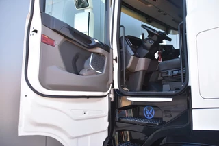 Scania S 2018 - S500 NGS 4x2NB - NEW TACHO - RETARDER - FULL AIR/4 POINT AIR REAR - PARK. AIRCO - LEATHER SEATS - 2 x FUEL TANKS - LED - изображение 4