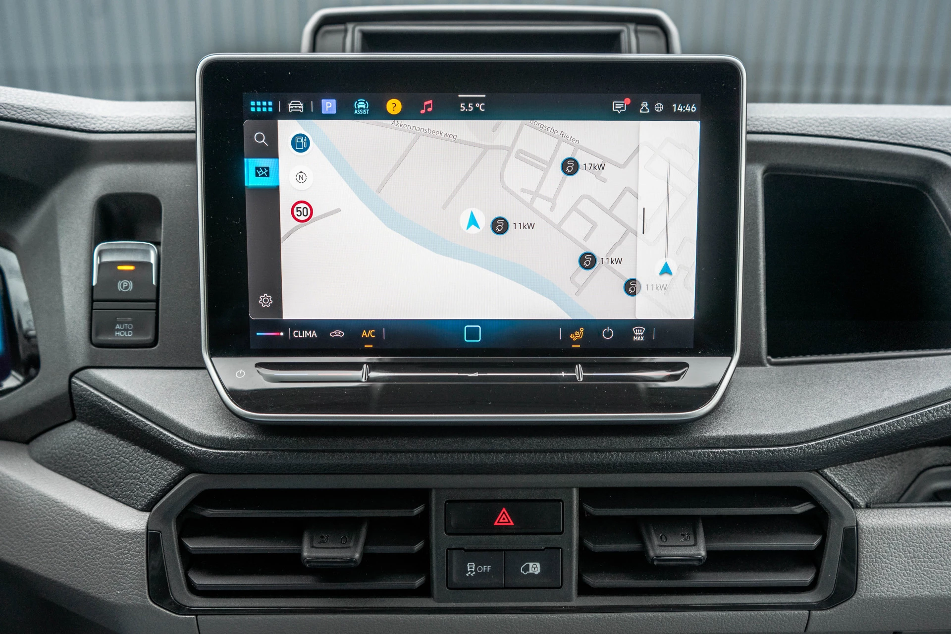 Volkswagen Crafter 2024 - 2.0 TDI L4H3 | Facelift | Automaat | Carplay | Camera | Cruise | Navi | Airco | PDC obrázek 20