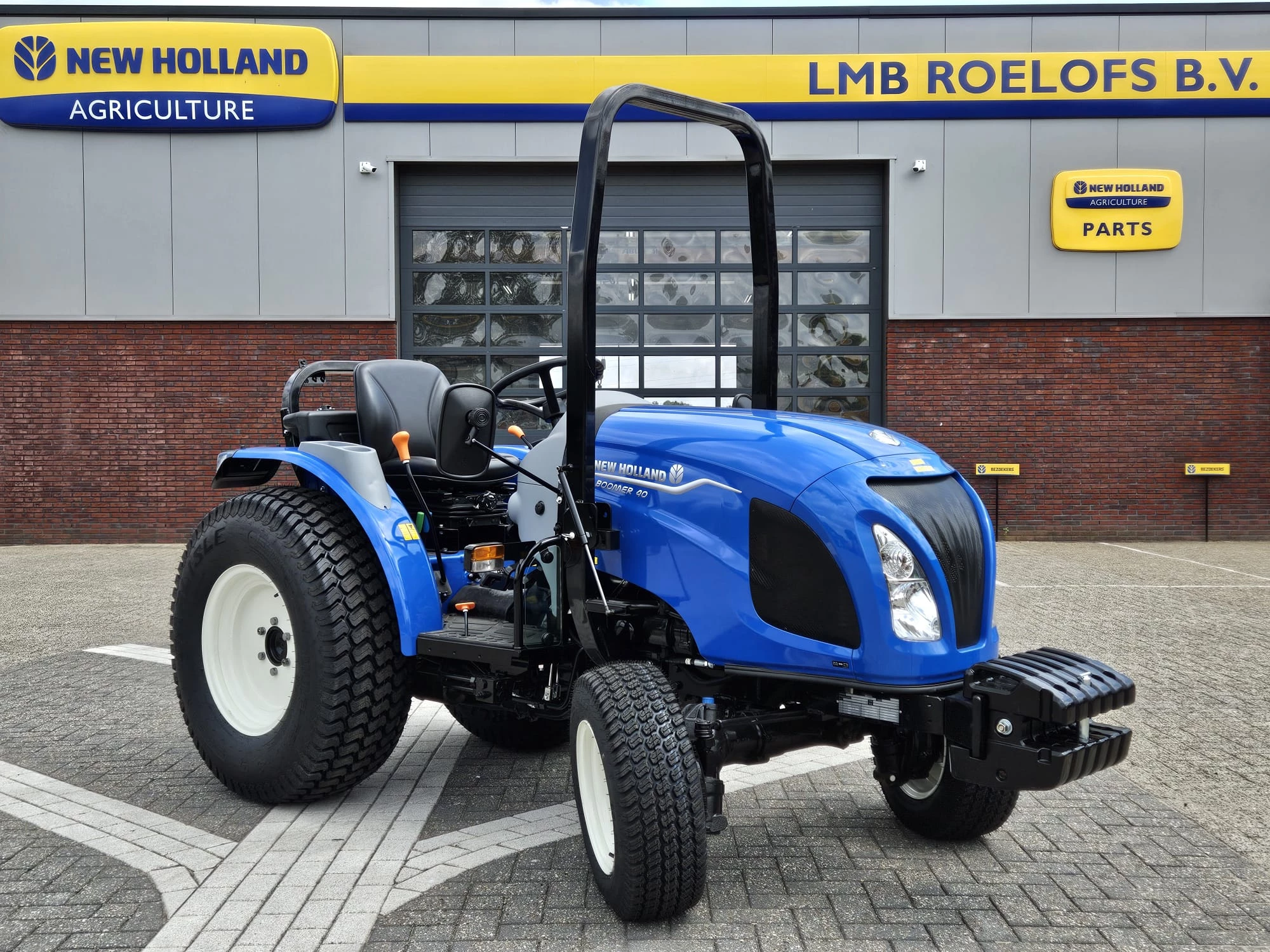 New Holland 2023 - Boomer 40 afbeelding 9