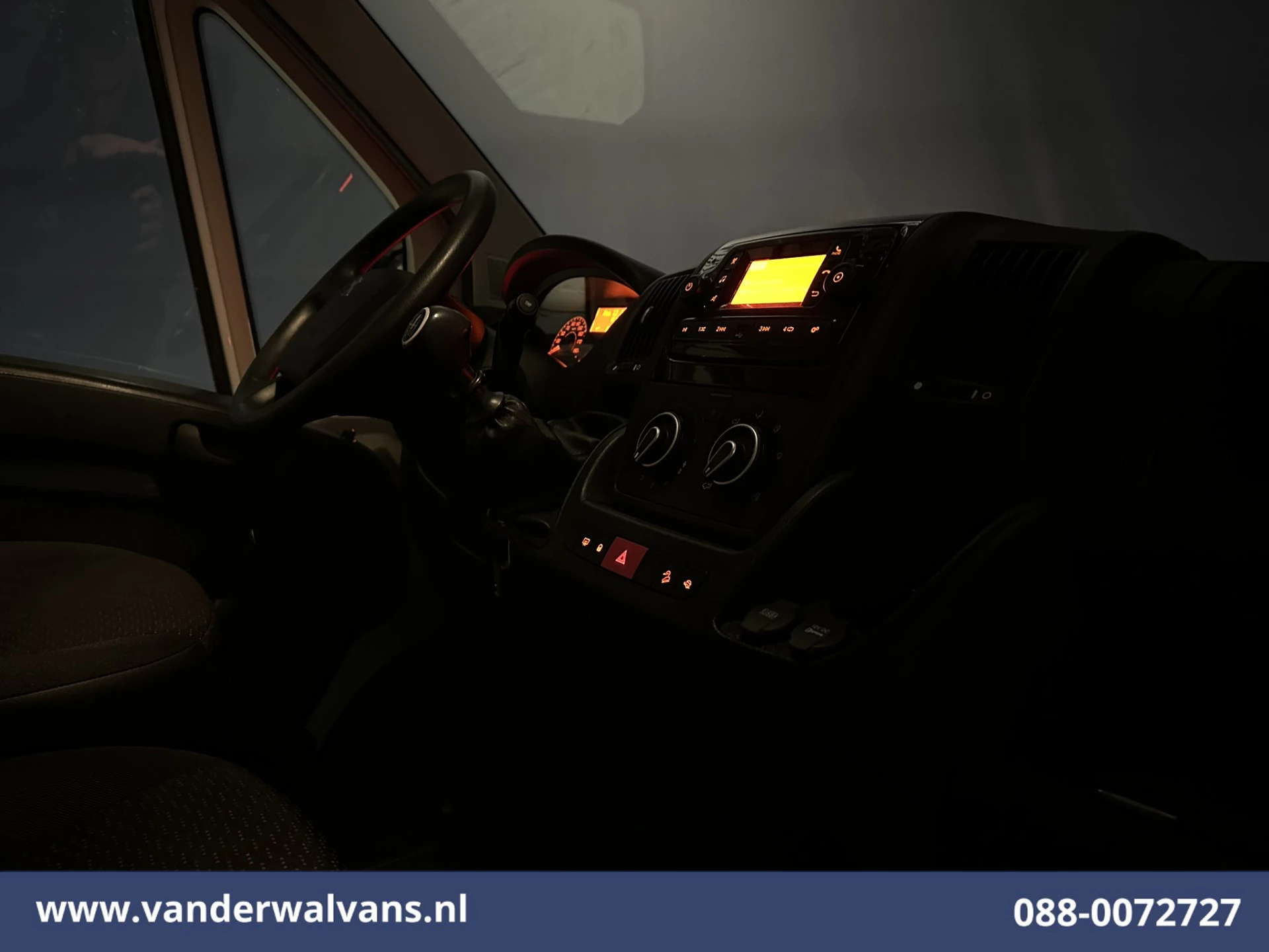 Peugeot Boxer 2024 - 2.2 BlueHDi 165pk Bakwagen 434cm Lang Laadklep Euro6 Airco | Camera | Cruisecontrol Bild 14