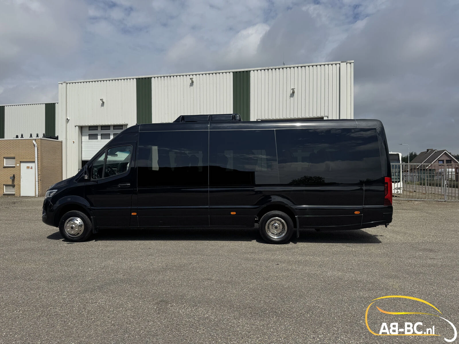 Mercedes-Benz 519 Storm, 21 Seats large luggage space, Euro 6 2026 Bild 13