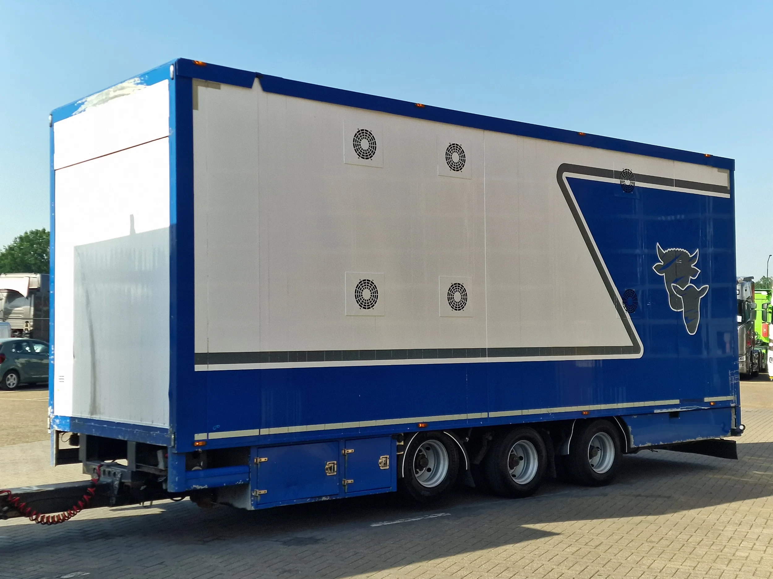 Scania R 2016 - R520 V8 6x2*4 - Livestock Ravenhorst 2 deck + GS Meppel/Ravenhorst 2 deck trailer - Water & Ventilation Bild 28