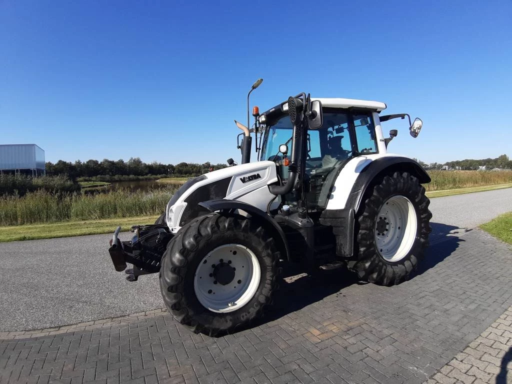 Valtra 2013 - N143 Direct TwinTrac obrázek 1