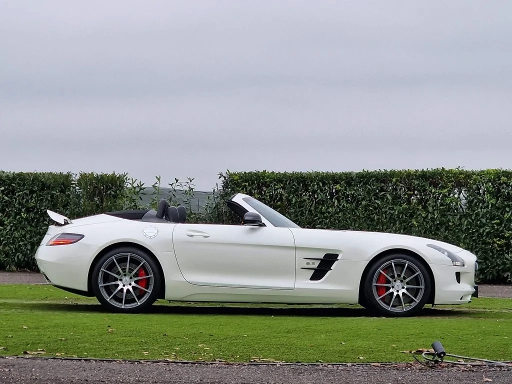 Mercedes-Benz SLS 2013 - GT 6.3 AMG Roadster - Full spec - German registration obrázek 33