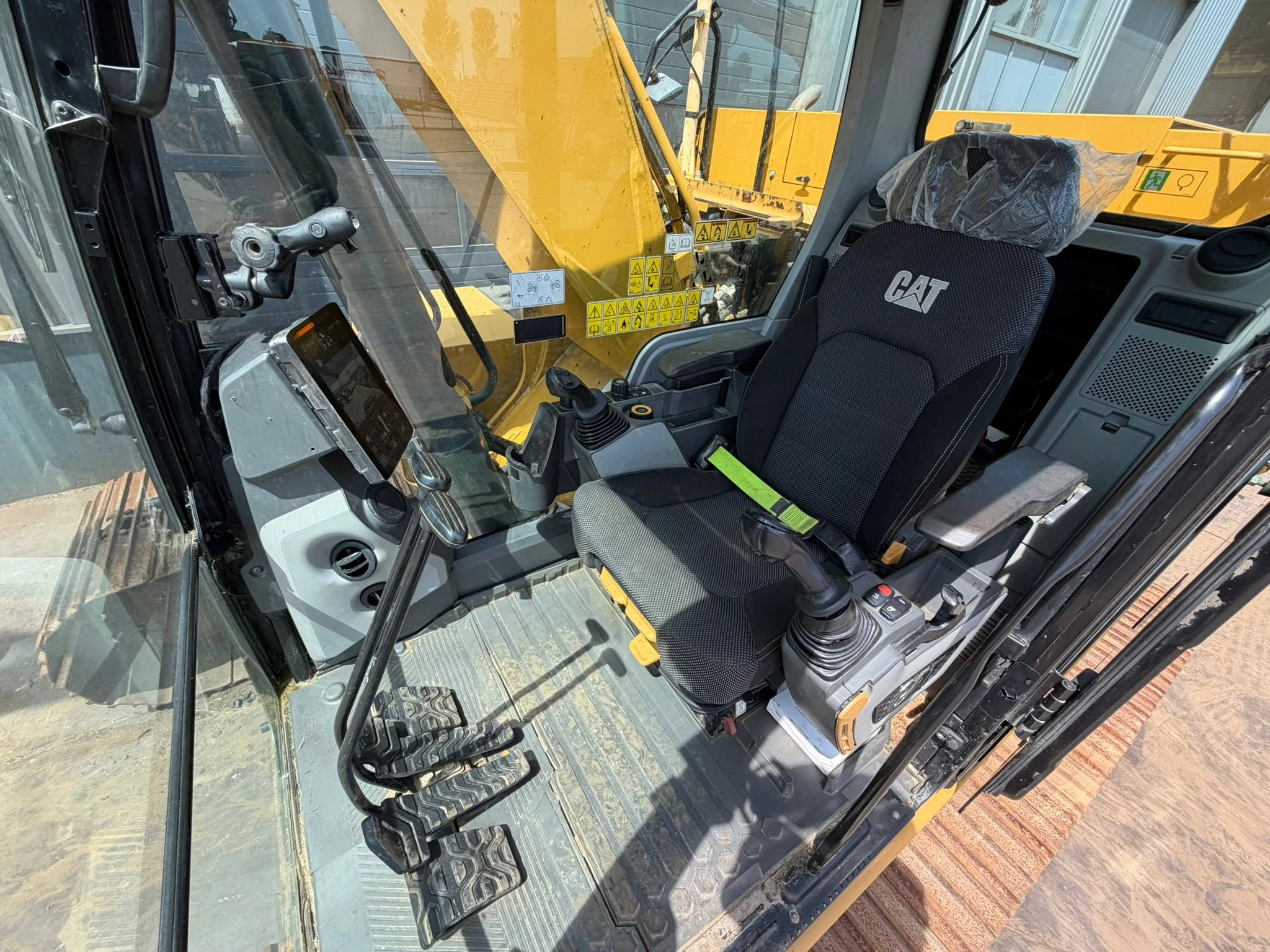 Caterpillar 323 07A 2018 obrázek 21