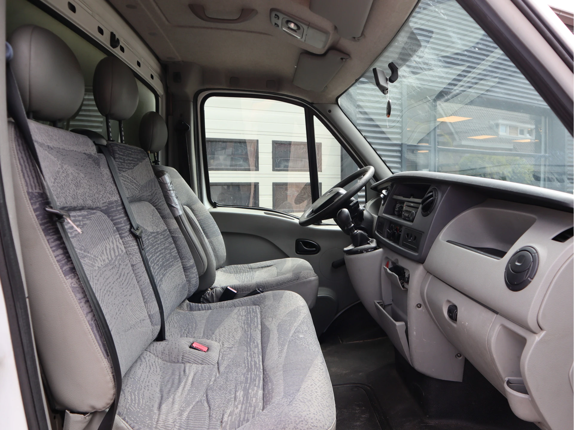 Renault Master 2006 - T35 2.5dCi Euro 4 - Koffer + LBW - Bakwagen Laadklep afbeelding 11