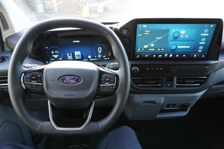 Ford Transit Custom 2025 - 320L 2.5 PHEV 233PK L2H1 Limited 8 Persoons PHEV Automaat obrazek 17