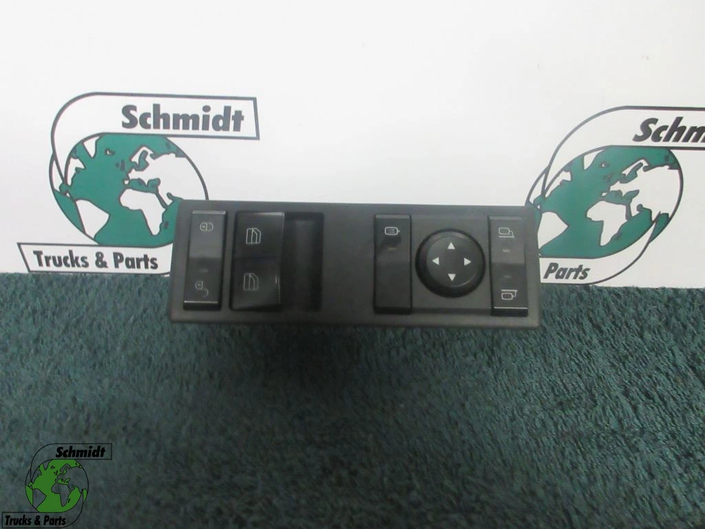 Mercedes-Benz Actros - A 960 545 27 13 RAAMMODULATOR DUBBEL EURO 6 afbeelding 1
