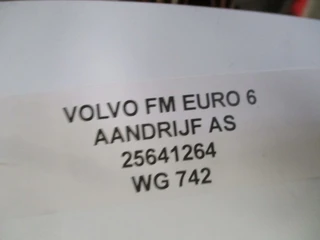 Volvo - 25641264 AANDRIJFAS EURO 6 afbeelding 2 miniatuur