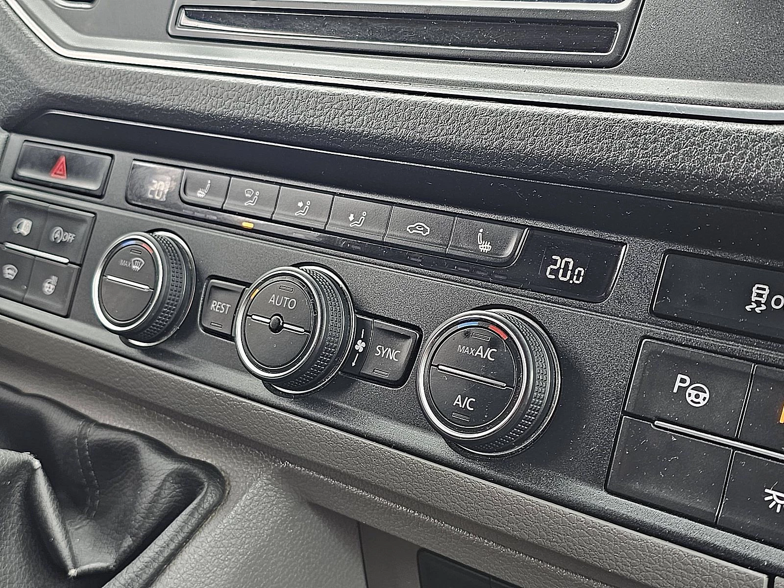 Volkswagen Crafter 2018 - 50 2.0 obrázek 10
