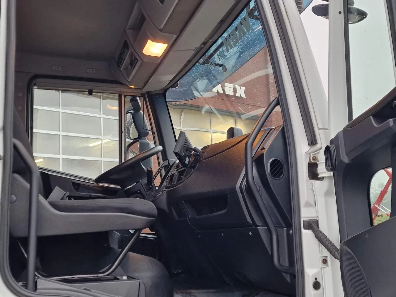 Iveco Eurocargo 2015 - 120.250 4x2 - Thermoking T-800R Frigo - Loadlift - Euro 6 - Automatic obrázek 23