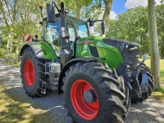 Fendt 2025 - 724 Gen7 Profi Plus 159 Std/H NEW ( 728 722 726 720) immagine 2 miniatura