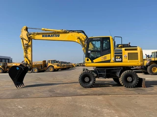 Komatsu PW180-11 2019 - N/A imagem 1