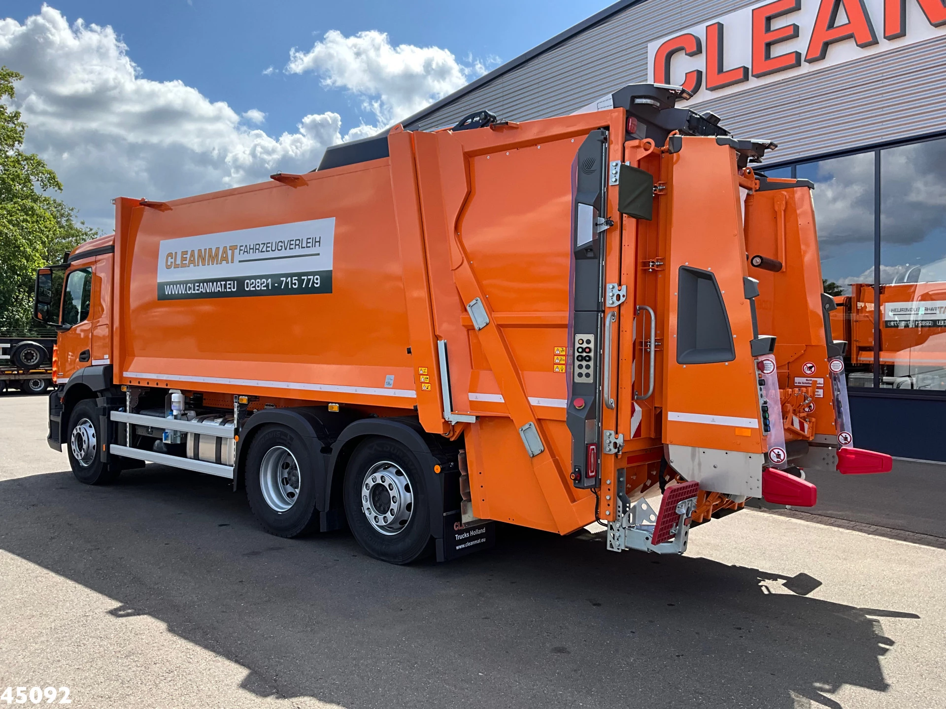 Mercedes-Benz Actros 2025 - 2533 Euro 6 Zoeller 22m³ image 2
