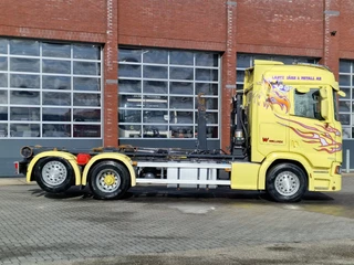 Scania R 2018 - R500 NGS 6x2*4 - HIAB Hooklift 21T - Retarder - Steering axle - Full air - Leather - Led image 14