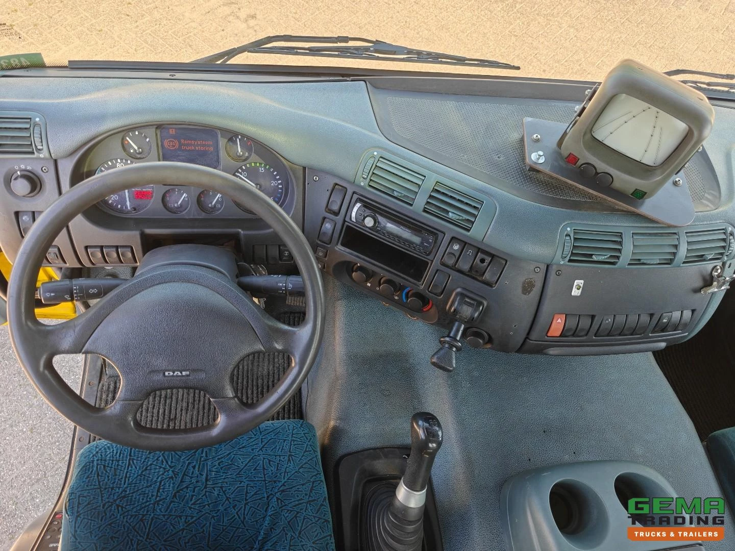 DAF CF 75.310 FAN 2004 imagen 17
