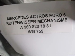 Mercedes-Benz Actros - A 960 820 18 81 RUITENWISSER MECHANISME EURO 6 obrázek 2 náhled