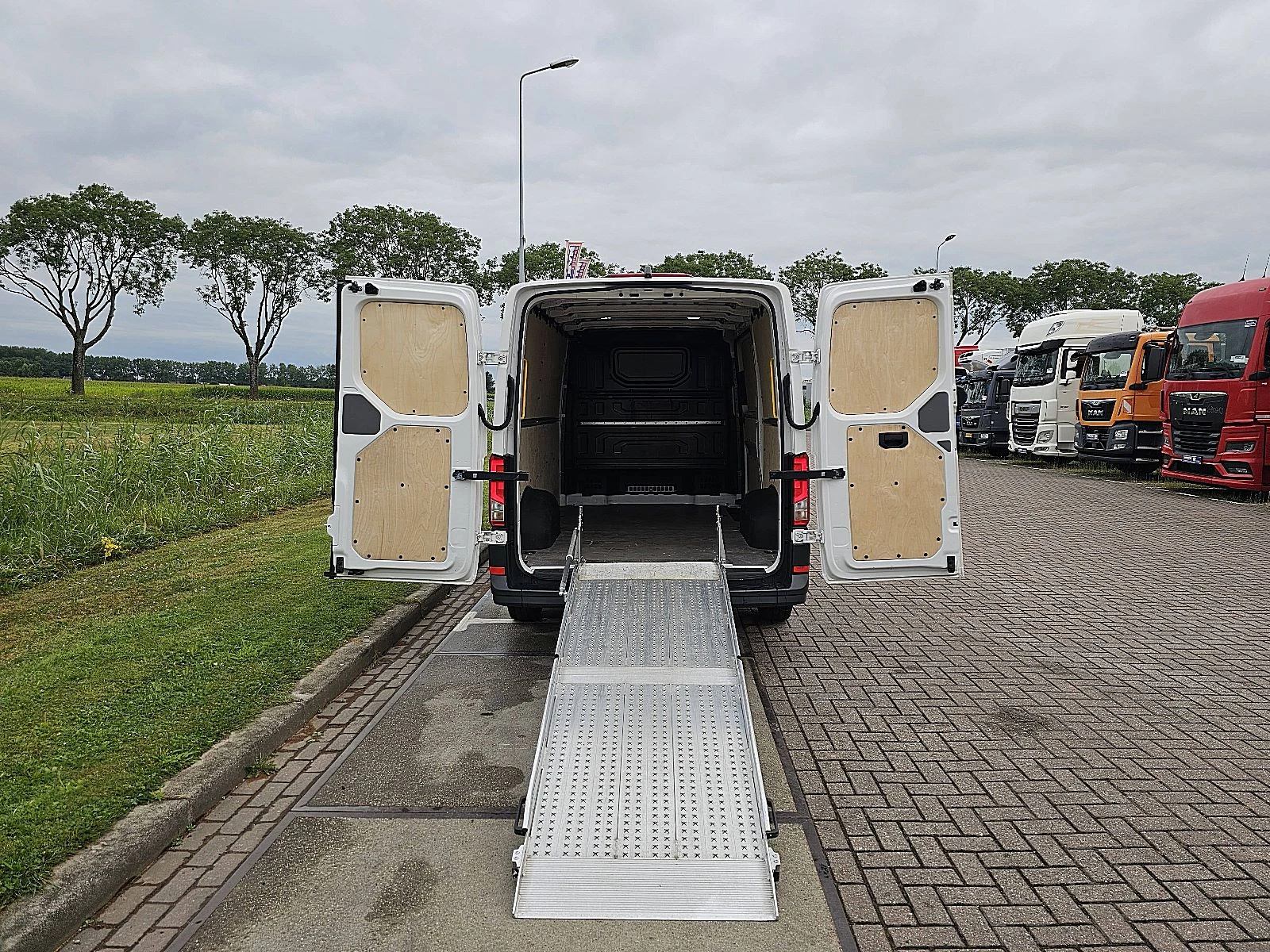 Volkswagen Crafter 2022 - 2.0 imagem 12