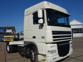 DAF XF 105.460 2012 - intarder airco,manual gearbox afbeelding 2 miniatuur