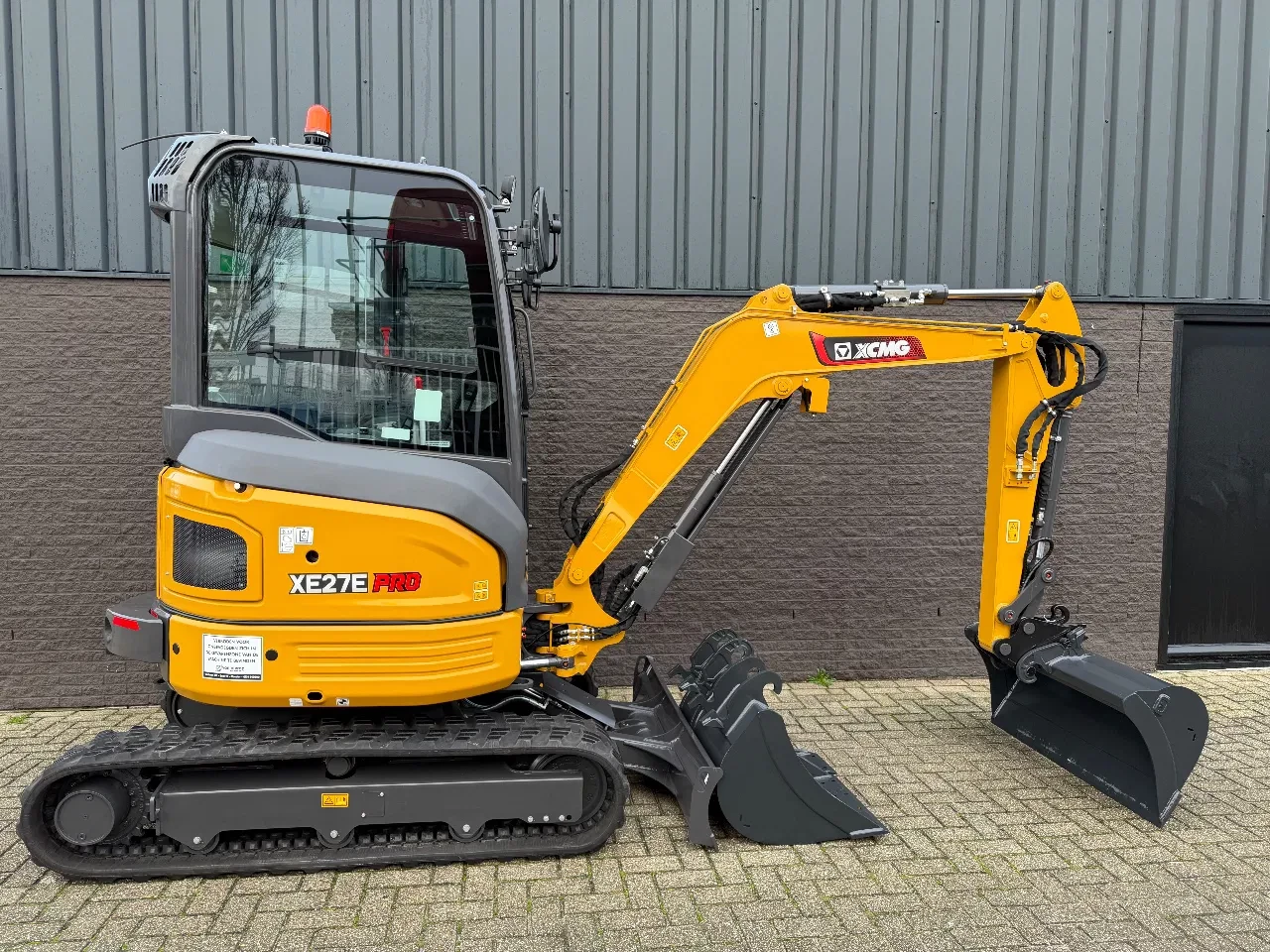 XCMG 2026 - XE27E PRO NIEUW Airco Snelwissel 3 Bakken Extra Functie KUBOTA MOTOR afbeelding 3