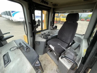 Caterpillar D6T LGP 2011 - N/A zdjecie 19