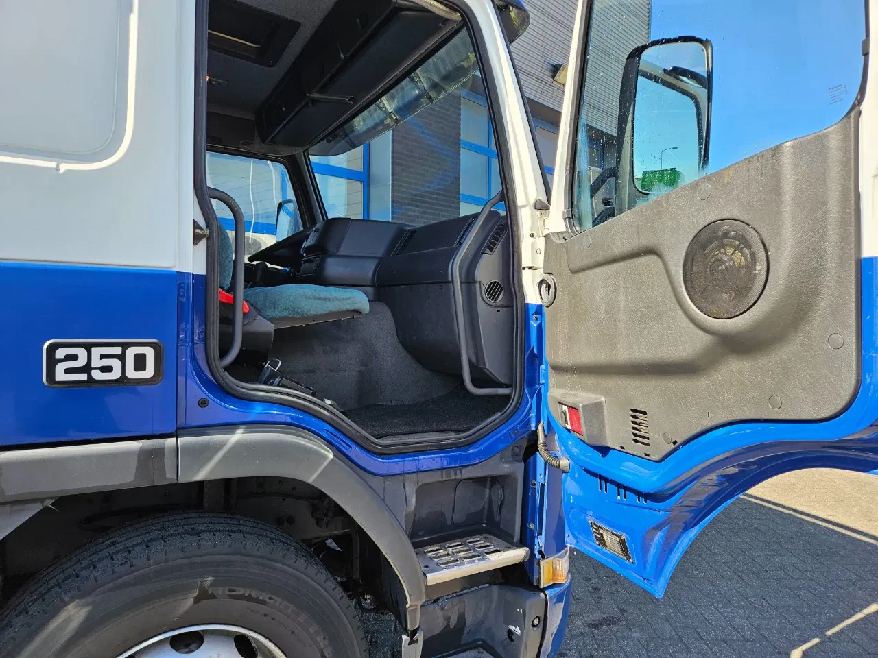 Volvo FM 7.250 1999 - 514.000 km Euro 2 Manual immagine 16