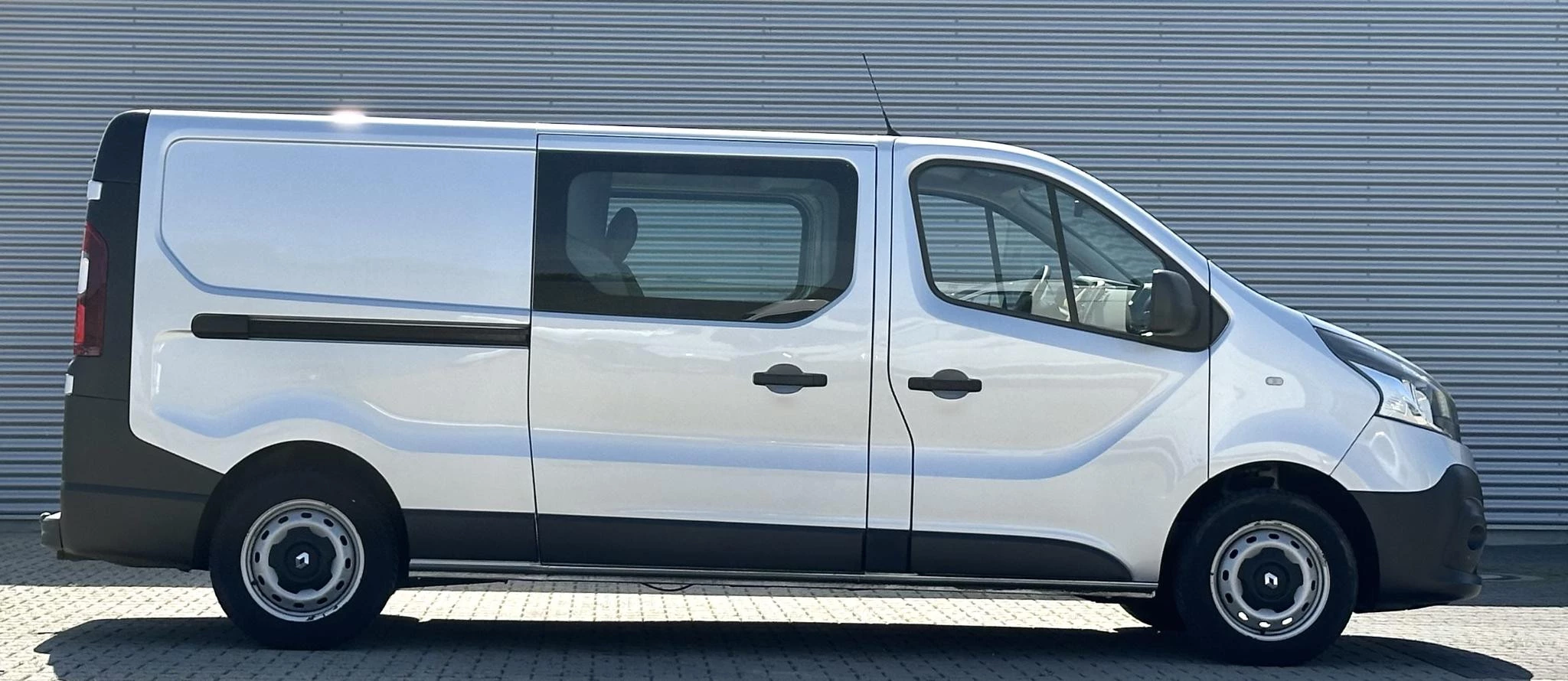 Renault Trafic 2017 - 1.6 dCi T29 L2H1 DC Dubbele cabine MARGE BTW VRIJ afbeelding 4