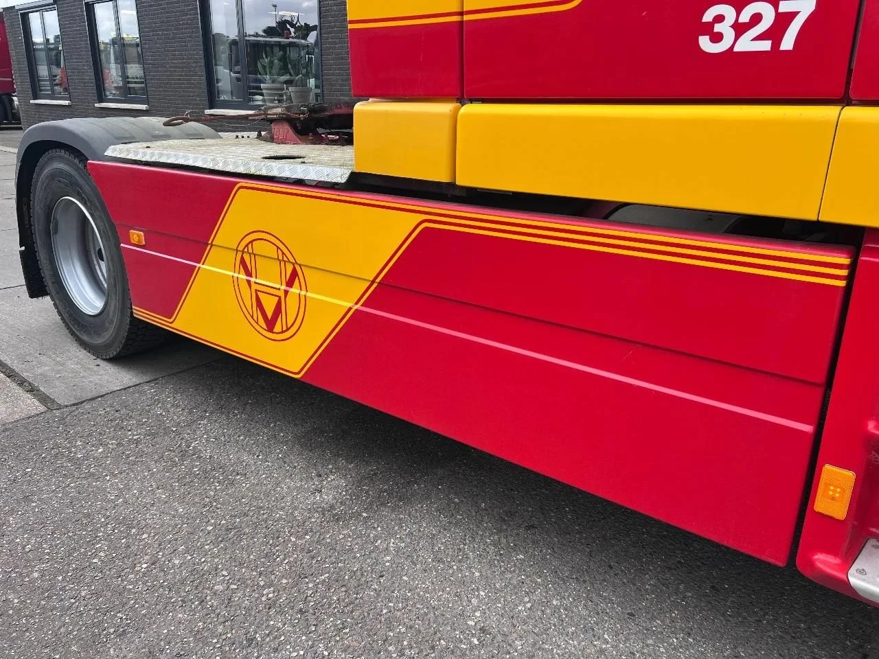 Volvo NH 12.460 2001 afbeelding 6