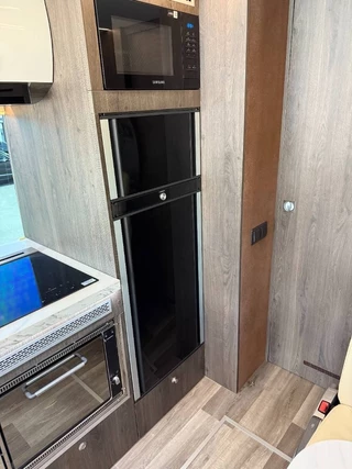 Setra N/A 2014 - S 411 HD. HIGH-END Camper! obrazek 19