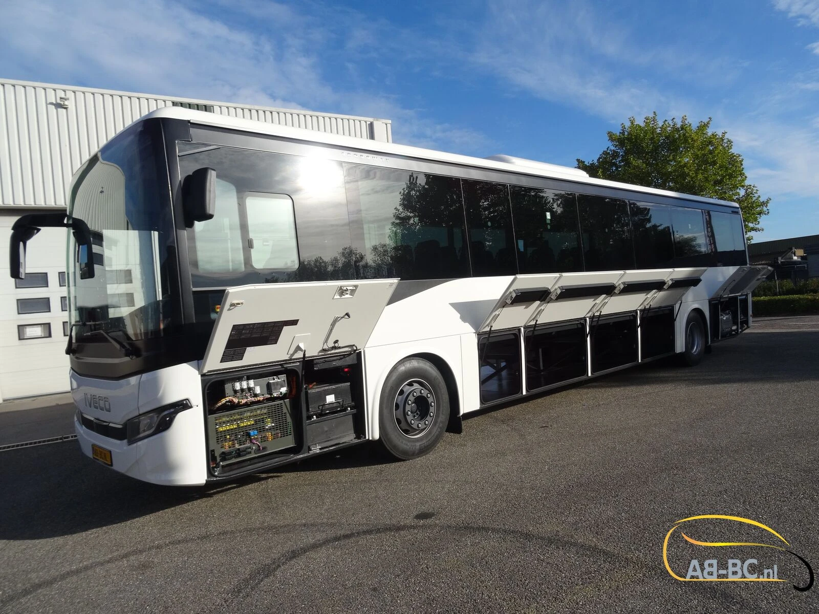 Iveco New 13 MTR Crossway 61 seats ADAS afbeelding 24