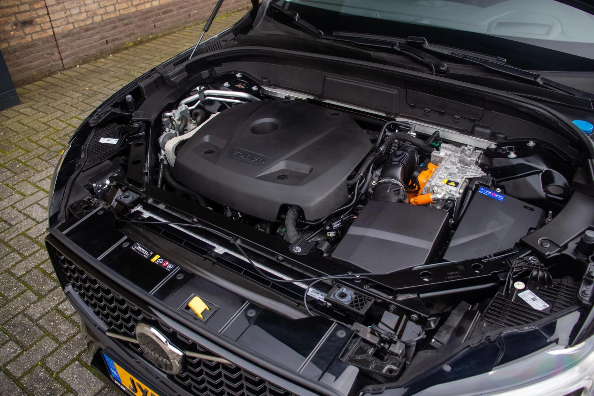 Volvo XC60 2024 - 2.0 T6 Plug-in hyb.AWD Ultra Dark, BTW, Pano, H&K obrázek 29
