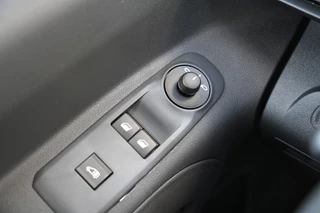 Citroën Berlingo 2024 - 1.5 BlueHDI Club 100pk - Cruise - Airco - Bluetooth - Vloerplaat - Rijklaar obrazek 14