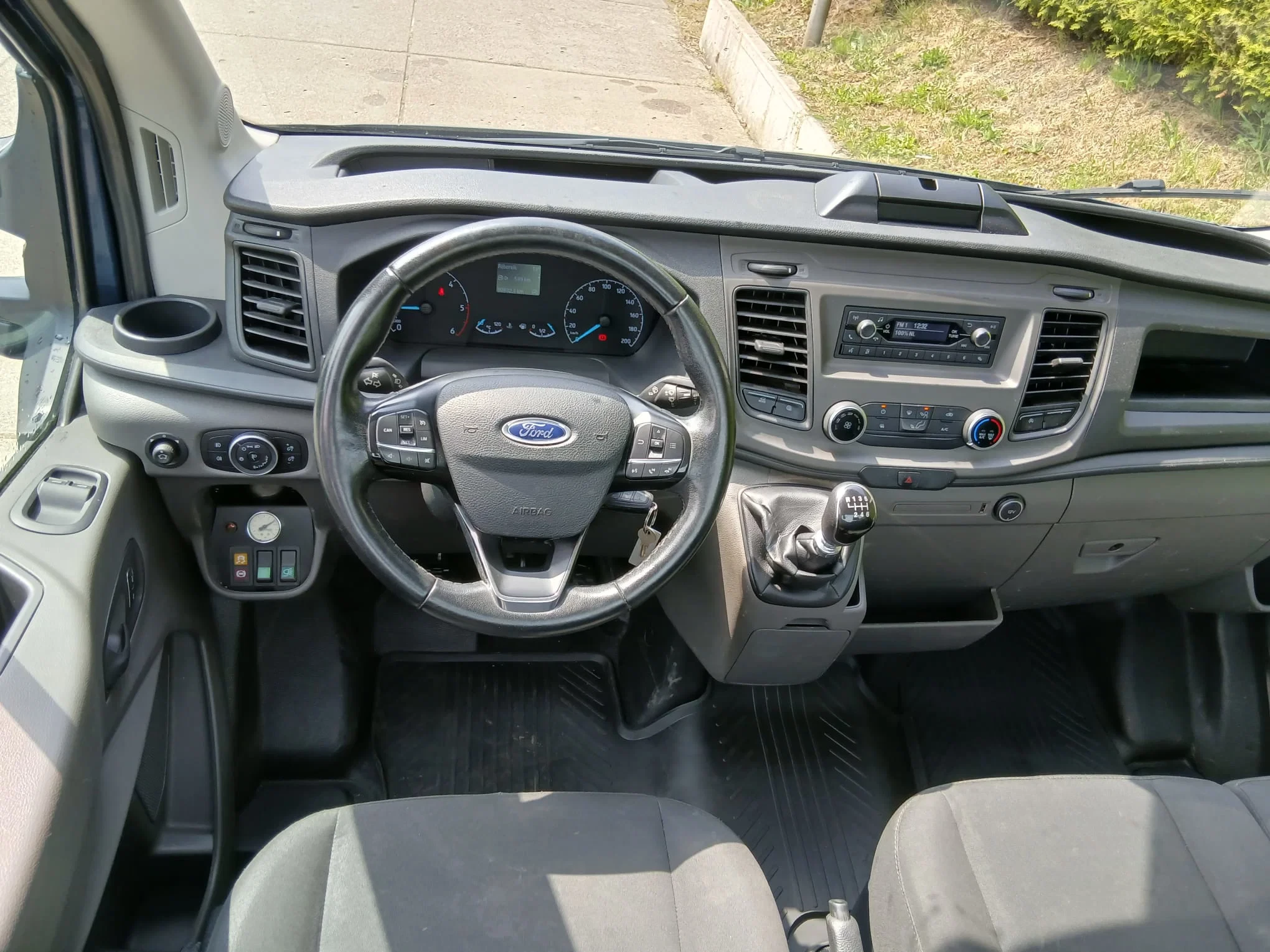 Ford Transit 2021 - 35-17 Bild 11