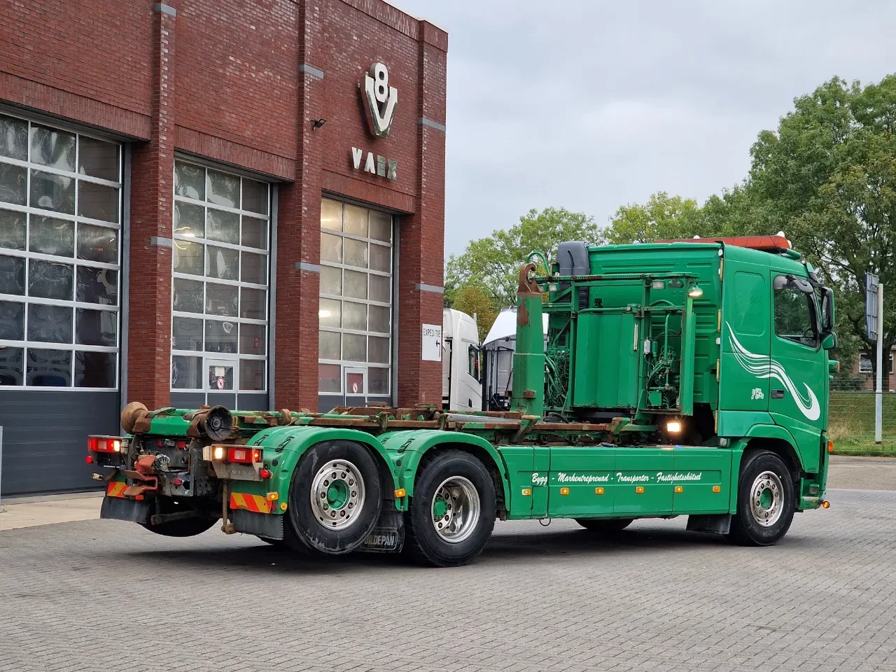 Volvo FH 2007 - 13.440 6x2*4 - HIAB Hooklift 17T - Euro 5 - I shift - Steering axle image 27