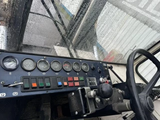 Svetruck 860-28 1991 - Pneumatic Tire Forklift obrazek 12