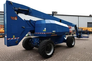 JLG 2019 - H800AJ Hybrid Hybrid, 4x4 Drive, 26.4m Working Hei image 2 thumbnail