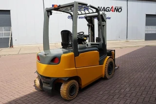 Jungheinrich 2011 - EFG535 Electric, Lifting Height 4700mm, Freelift 1 Bild 2 Miniaturansicht