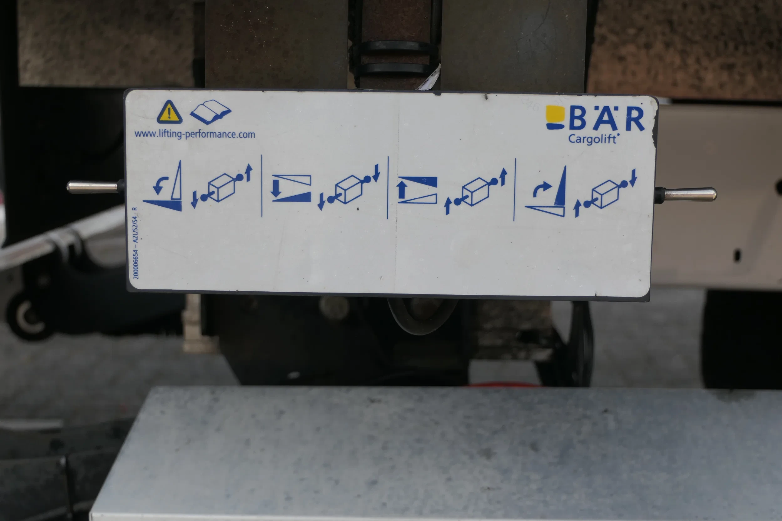 Renault Master 2023 - | Double wheels | 375617Km | 2023 | Taillift 750Kg | Manual gearbox | Euro6-E | 4X2 | TUV/MOT/APK 01-2027 | NL-Van изображение 11