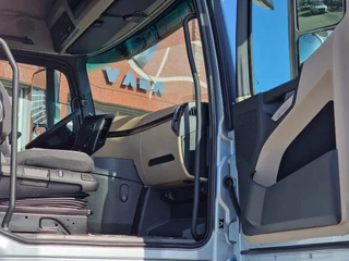 Mercedes-Benz Actros 2025 - 2548 6x2/4 Procabin GigaSpace - NEW - Night clima - PTO - ACC - Sliding 5th wheel image 20