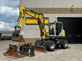 Neuson 2019 - EW100 – 1376 hours – 2019!! te koop