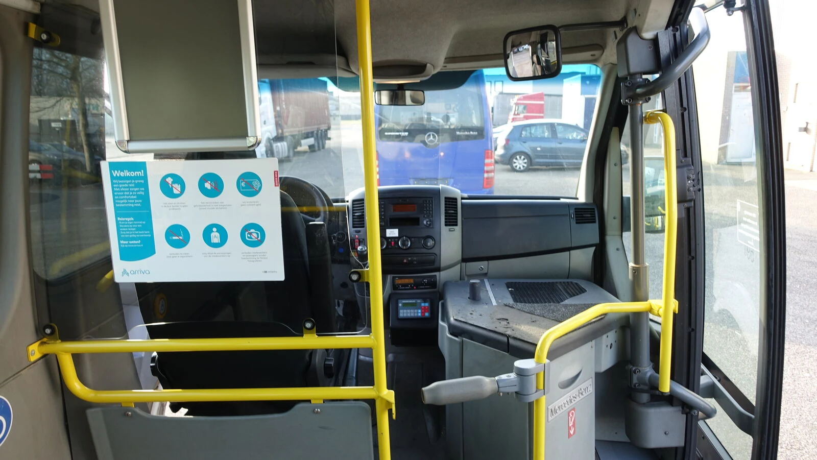 Mercedes-Benz Sprinter 2016 - city 35 - 14 Seats EURO 6 zdjęcie 88